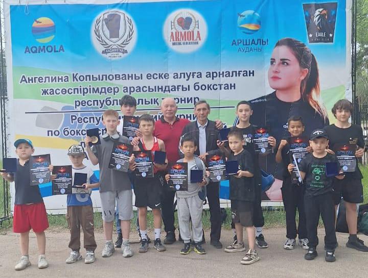Бокстан республикалық турнирдің жеңімпаздары