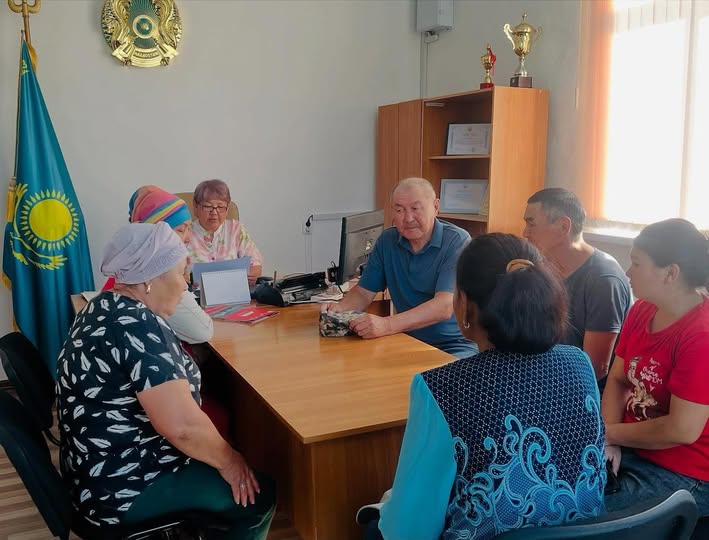 Қоғамдық жұмыскерлермен дін туралы дәріс өтті.