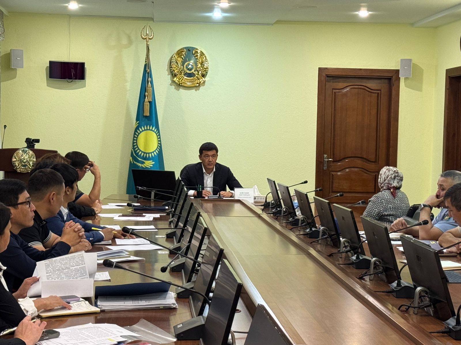 Азаматтарды жеке қабылдау