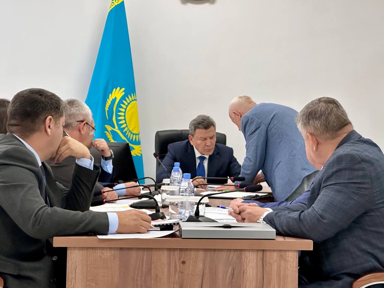 Халықпен ашық диалог: облыс әкімі азаматтарды жеке қабылдады