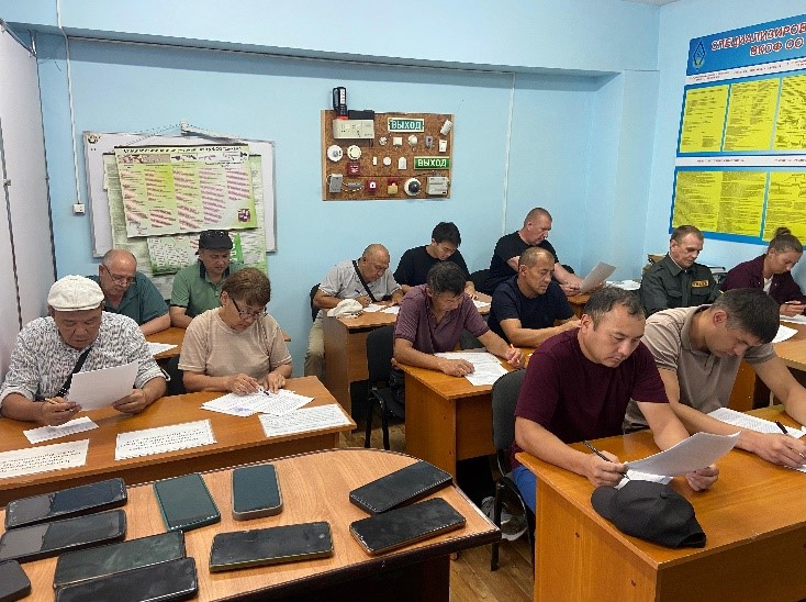 О знании к безопасности