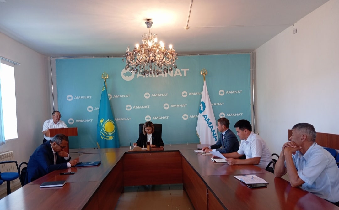 Тұрақты комиссияняң отырысы