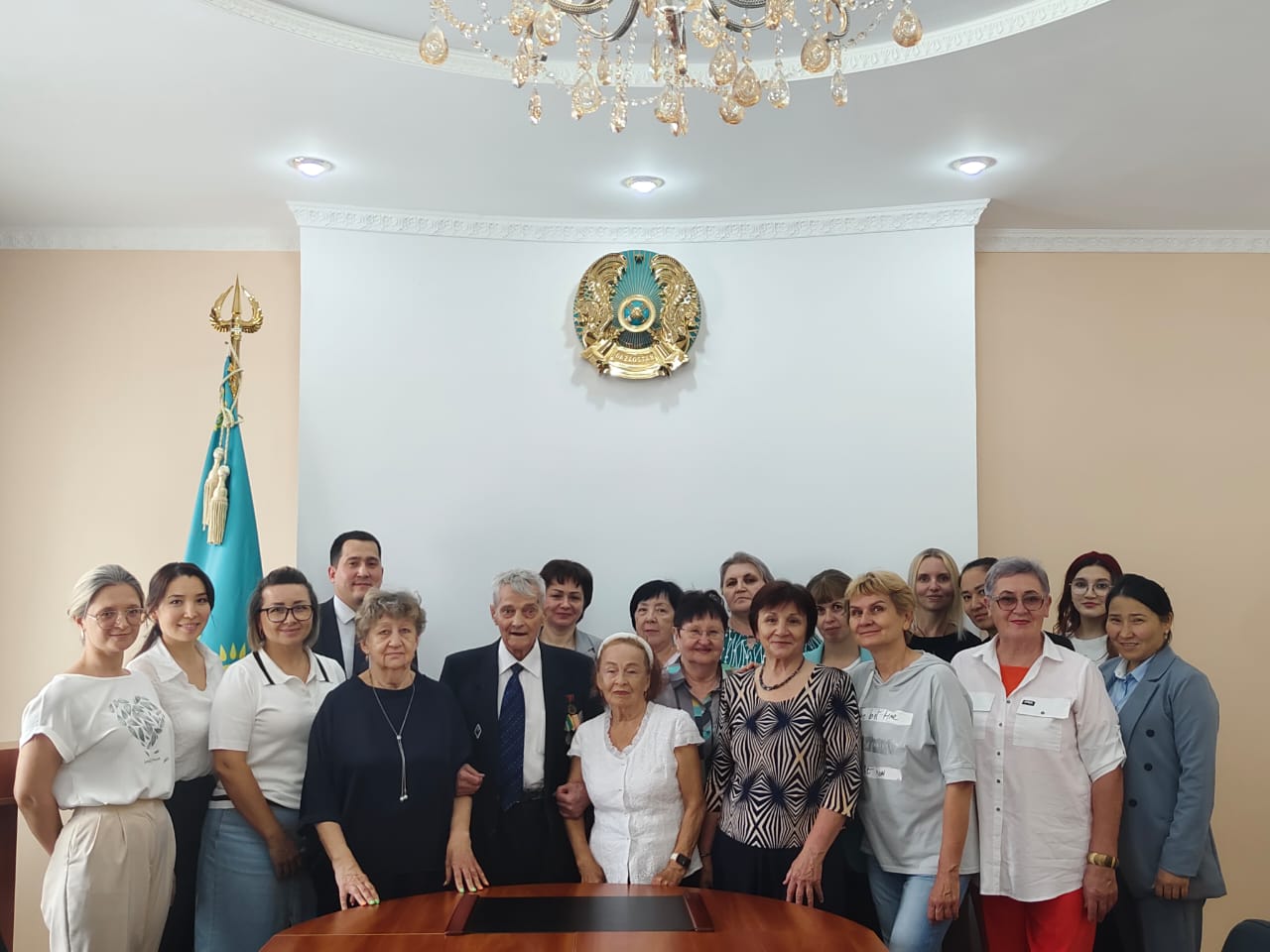 Құрылыс саласының зейнеткерлерін құрылыс басқармасында кәсіби мерекелерімен құттықтады