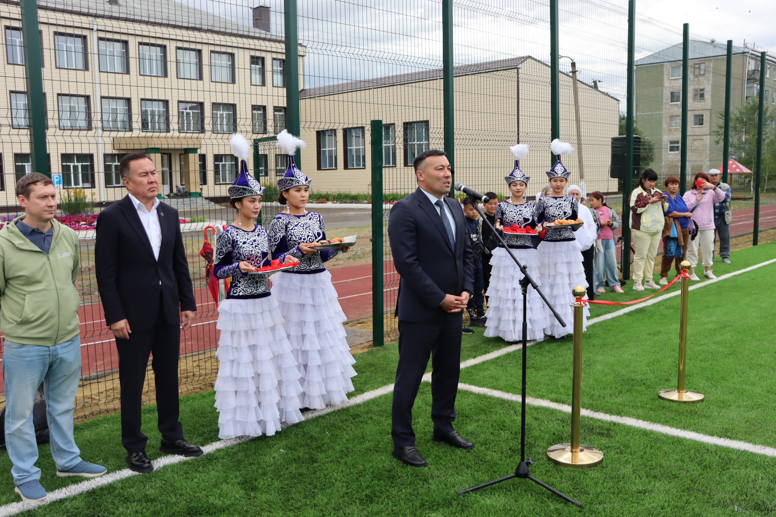 Жітіқара ауданында Қостанай облысы әкімінің тапсырмасы бойынша өңірдің инфрақұрылымын жақсарту жұмыстары жүргізілуде.