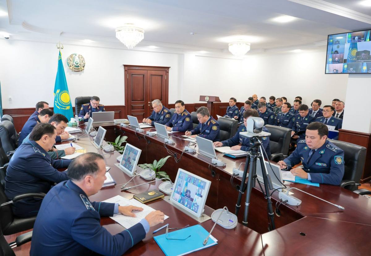 Заң мен тәртіп: ІІМ жаңа оқу жылы қарсаңында қауіпсіздік шараларын күшейтті