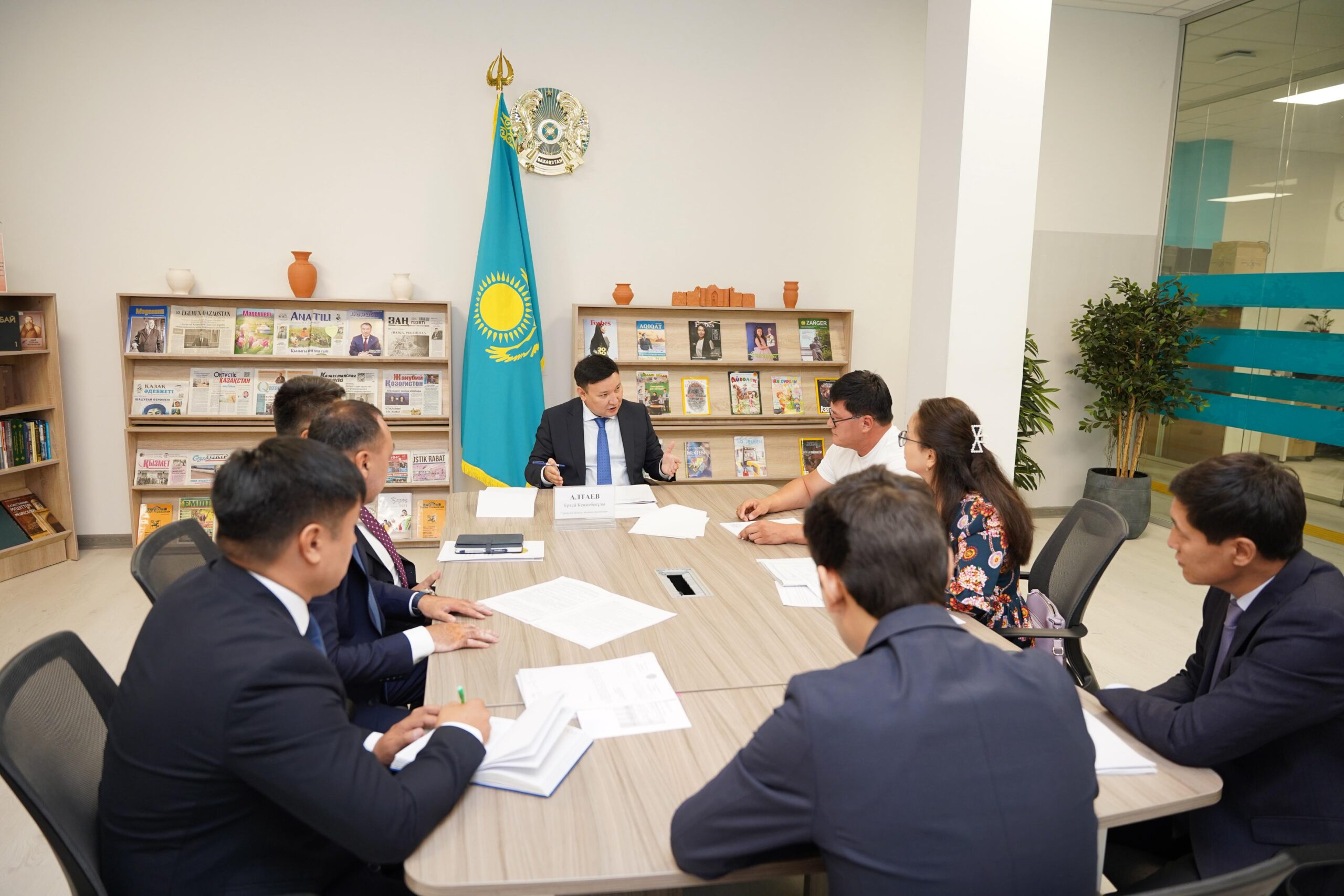 ТҮРКІСТАН: АЗАМАТТАРДЫҢ ӨТІНІШТЕРІ ЗАҢ АЯСЫНДА ҚАРАЛАДЫ