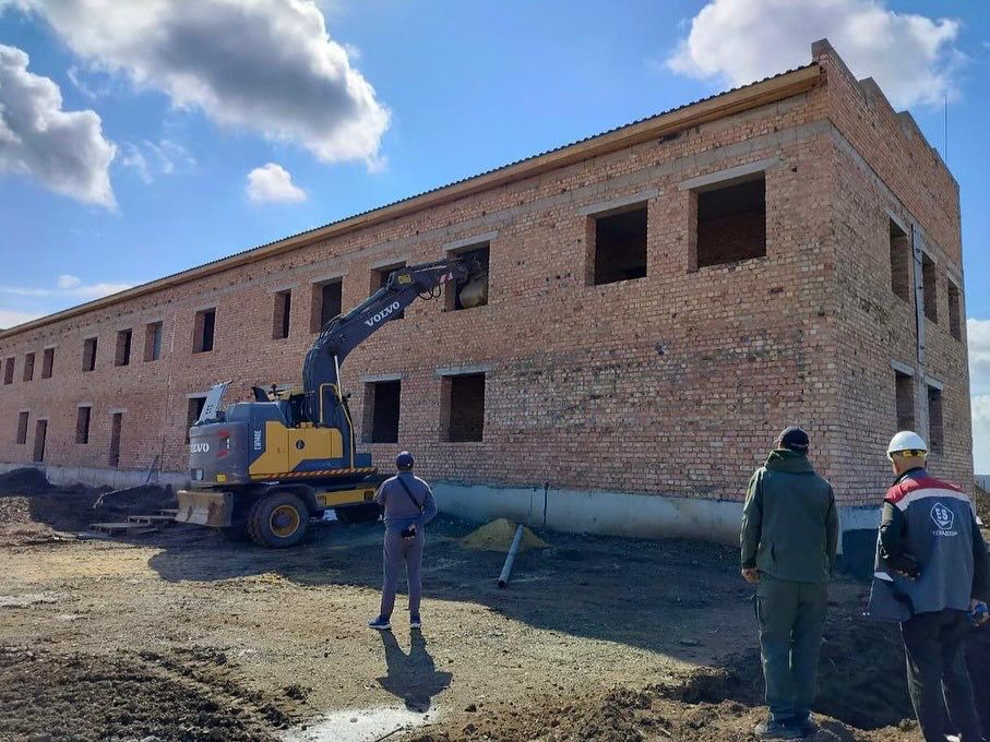Бестөбе кентінде дене шынықтыру-сауықтыру кешенінің құрылысы жалғасуда