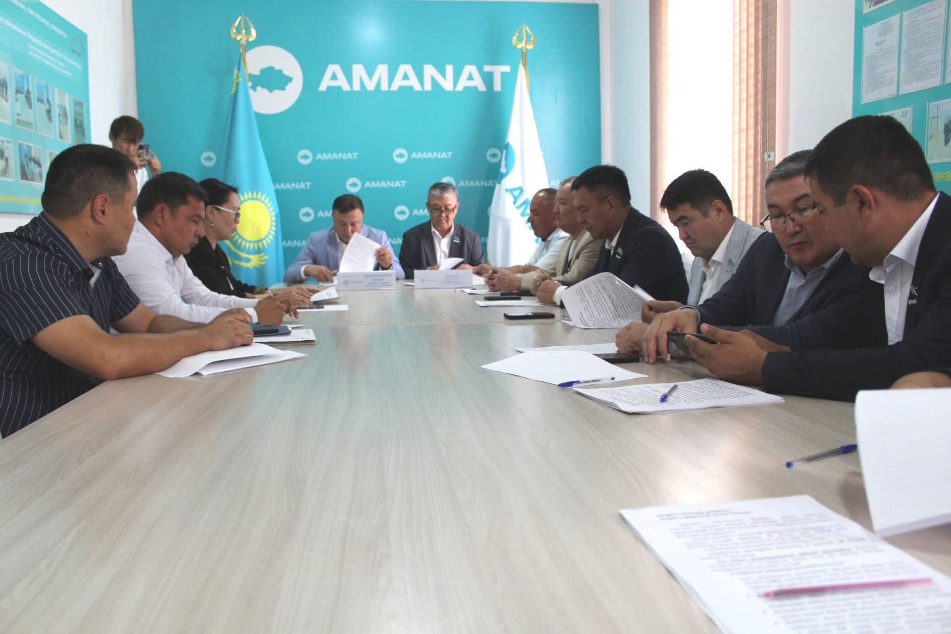 «AMANAT» ПАРТИЯСЫ ФРАКЦИЯСЫНЫҢ ОТЫРЫСЫ ӨТТІ