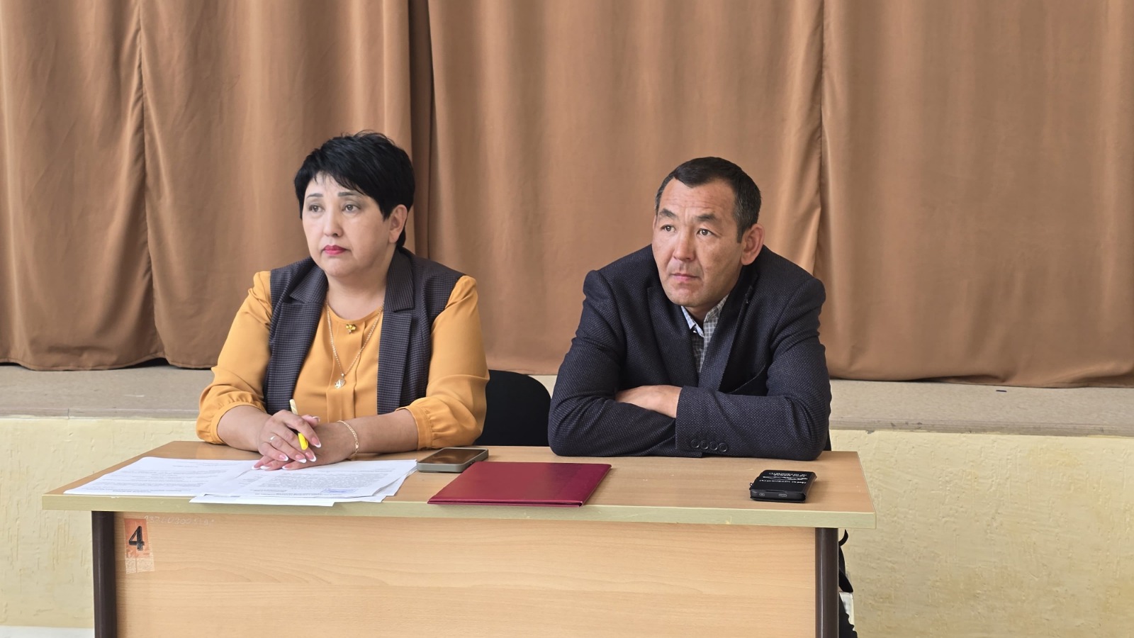 Кәмелетке толмағандар комиссии жөніндегі комиссияның көшпелі отырысы
