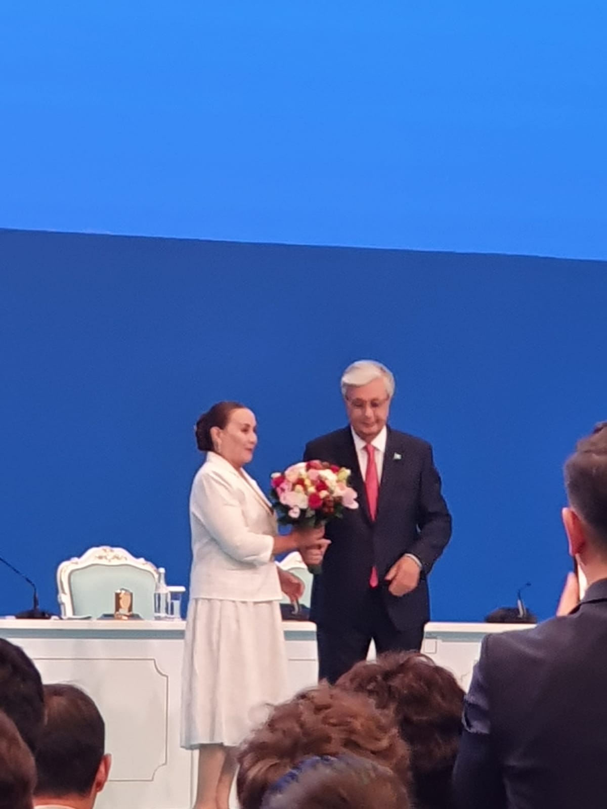 «Шапағат» медалімен наградталды.
