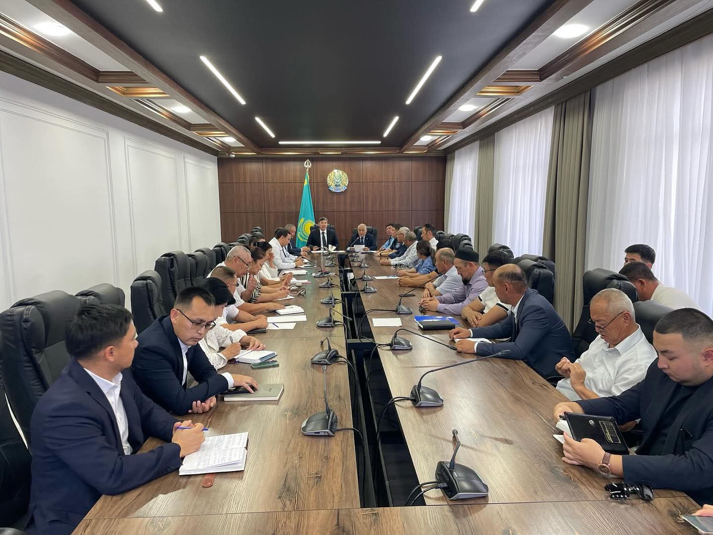 Қарақия ауданында Қоғамдық кеңестің кезекті отырысы өтті