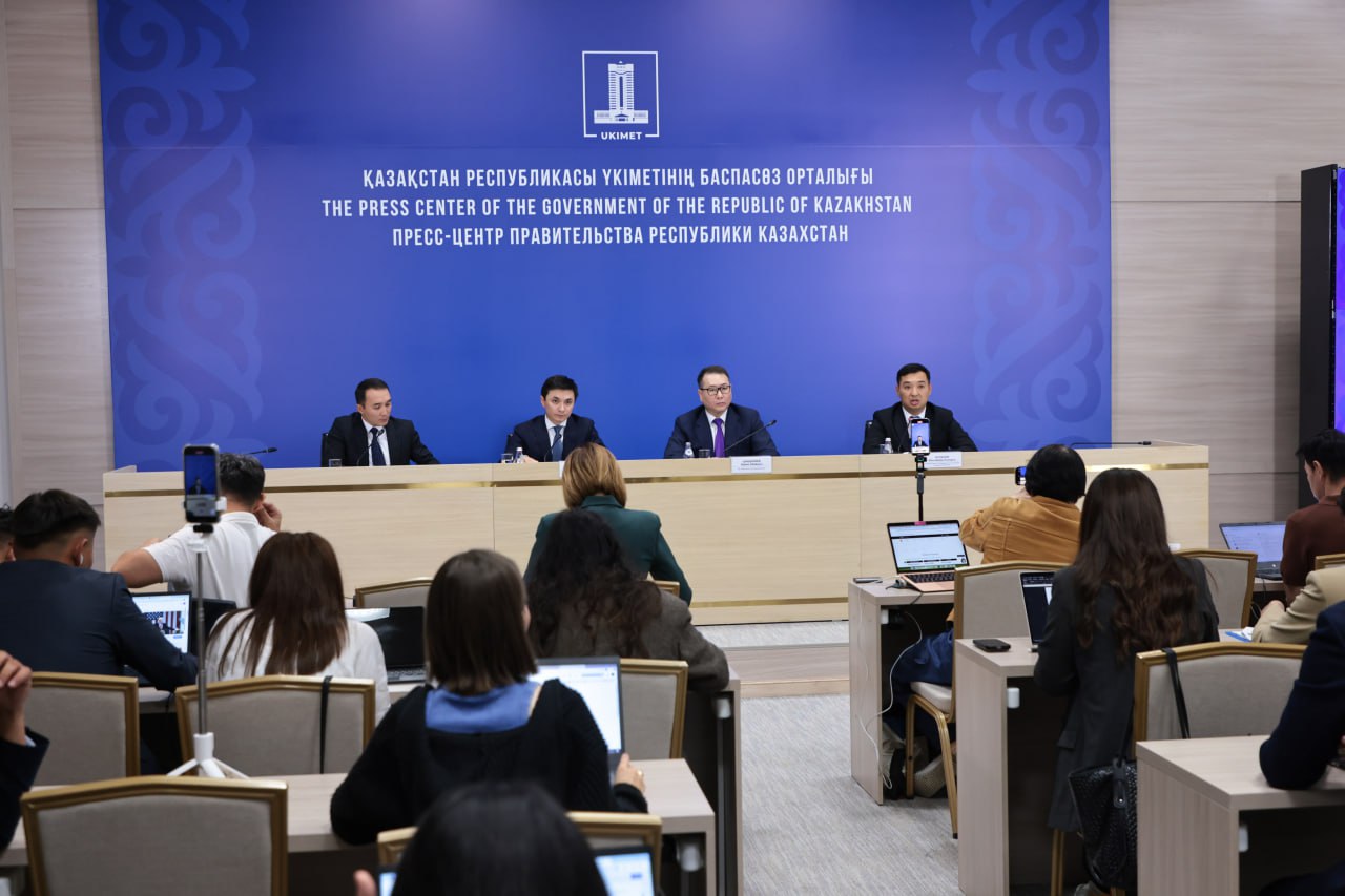 Қазақстандағы азық-түліктерге арналған цифрлық ваучерлер: оларды кім ала алады және олар қалай жұмыс істейді?
