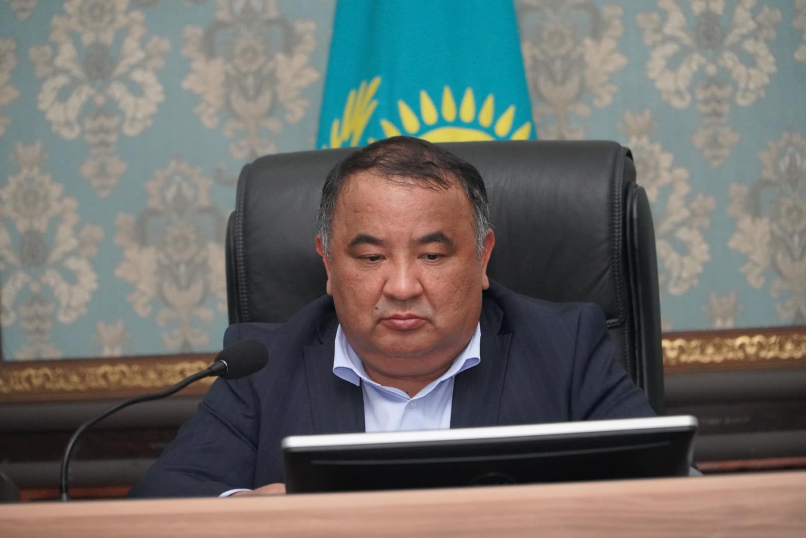 БӘЙДІБЕК: КОМИССИЯ ОТЫРЫСЫ ӨТКІЗІЛДІ