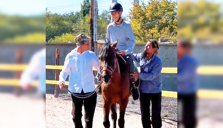 Ізгілікке тағы бір қадам: Шу ауданында иппотерапия орталығы ашылды