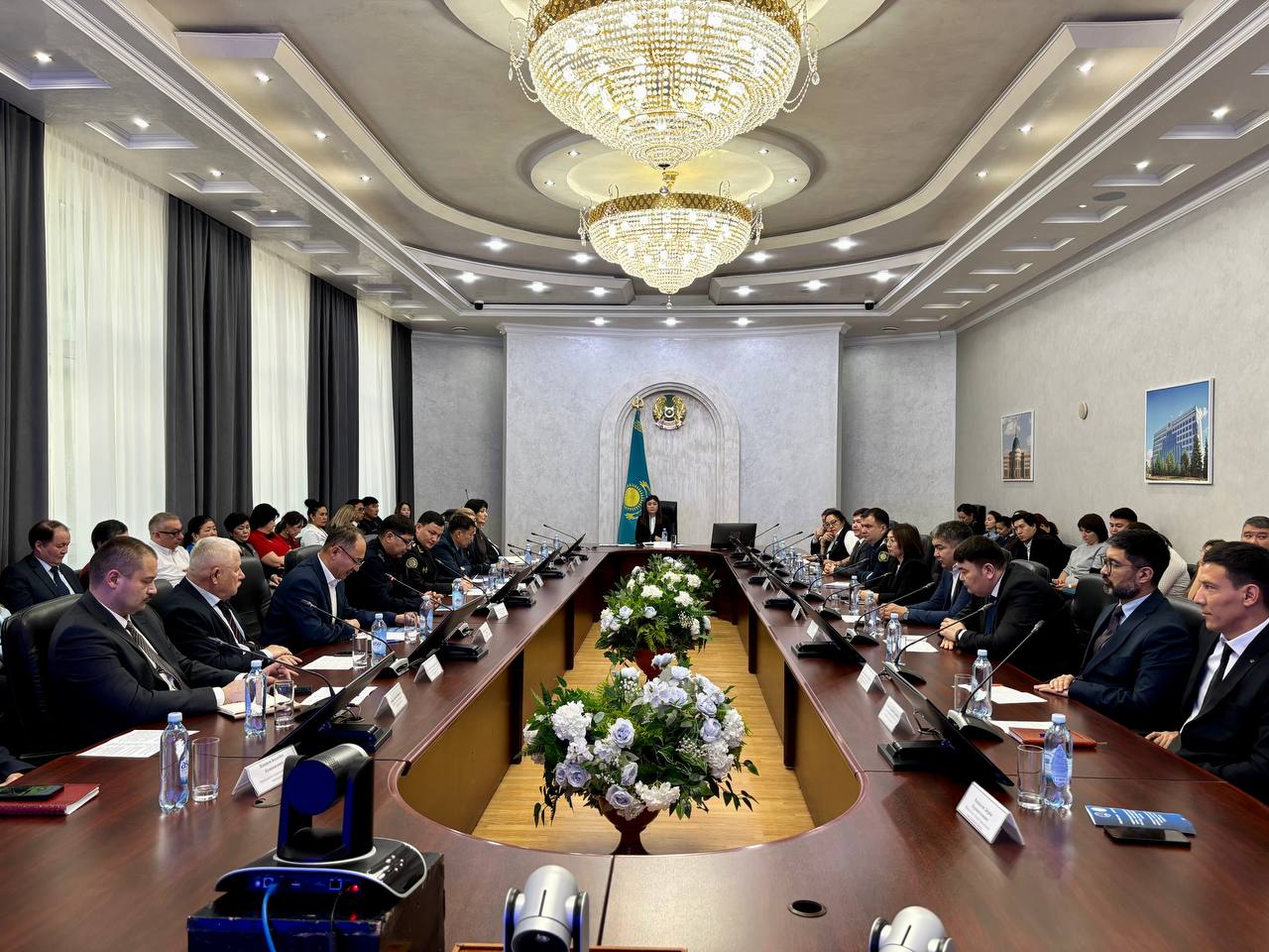 «Адвокаттардың кәсіби құқықтарын қорғау – азаматтардың құқықтары мен заңды тұлғалардың мүдделерін сақтау кепілі» тақырыбында конференция өткізілді