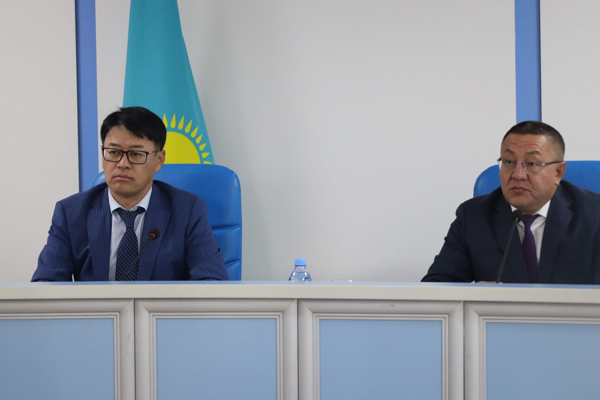 ТҰРҒЫНДАРДЫҢ ҰСЫНЫСТАРЫ ТАЛҚЫЛАНДЫ