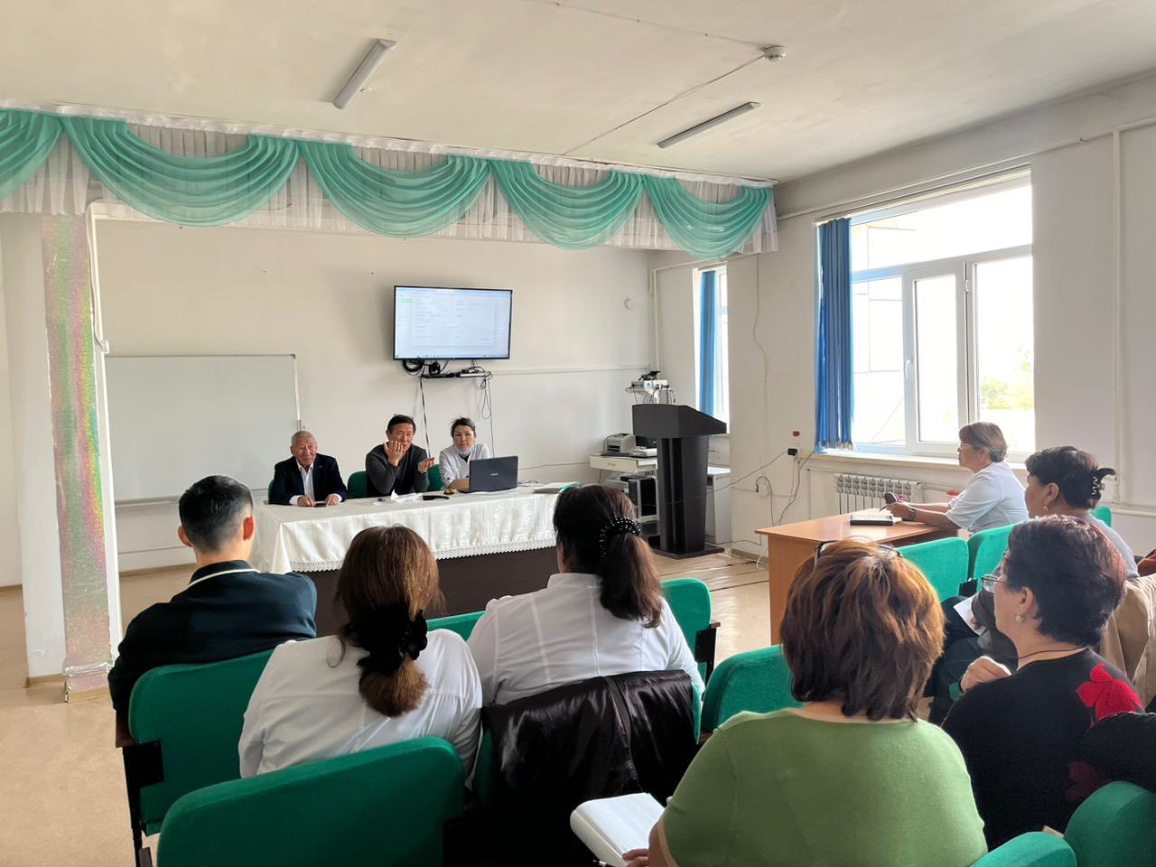 Онкология және хирургия орталығының мамандары Шу ауданында іссапарда болды