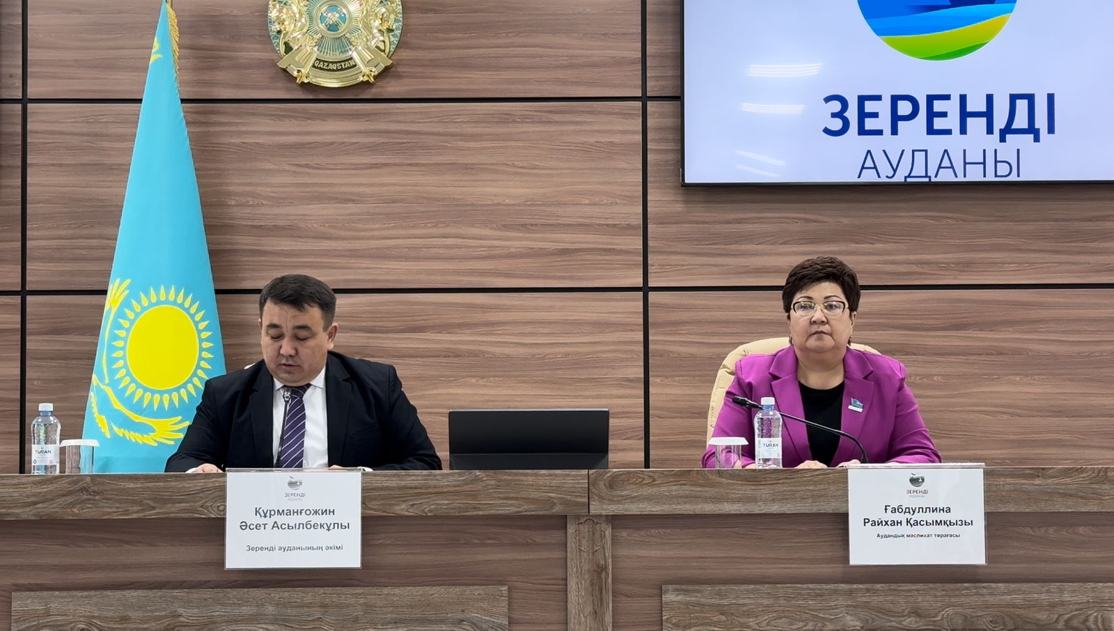 Бүгін аудан әкімінің төрағалығымен аудан әкімдігінің кезекті отырысы өтті