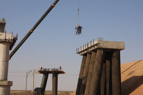 ТҮРКІСТАН: «ДАРБАЗА – МАҚТААРАЛ» ТЕМІРЖОЛ ЖЕЛІСІНІҢ ҚҰРЫЛЫСЫ ҚАРҚЫНДЫ ЖҮРГІЗІЛУДЕ