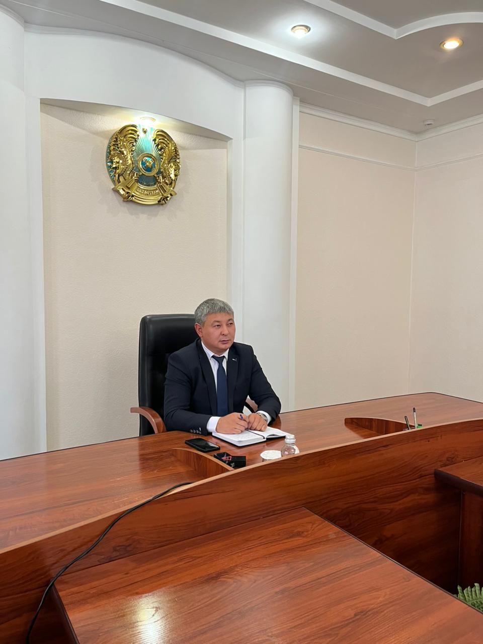 Мемлекет басшысы мемлекеттік қызметшілердің әдеп мәселелері жөніндегі кеңеске қатысты