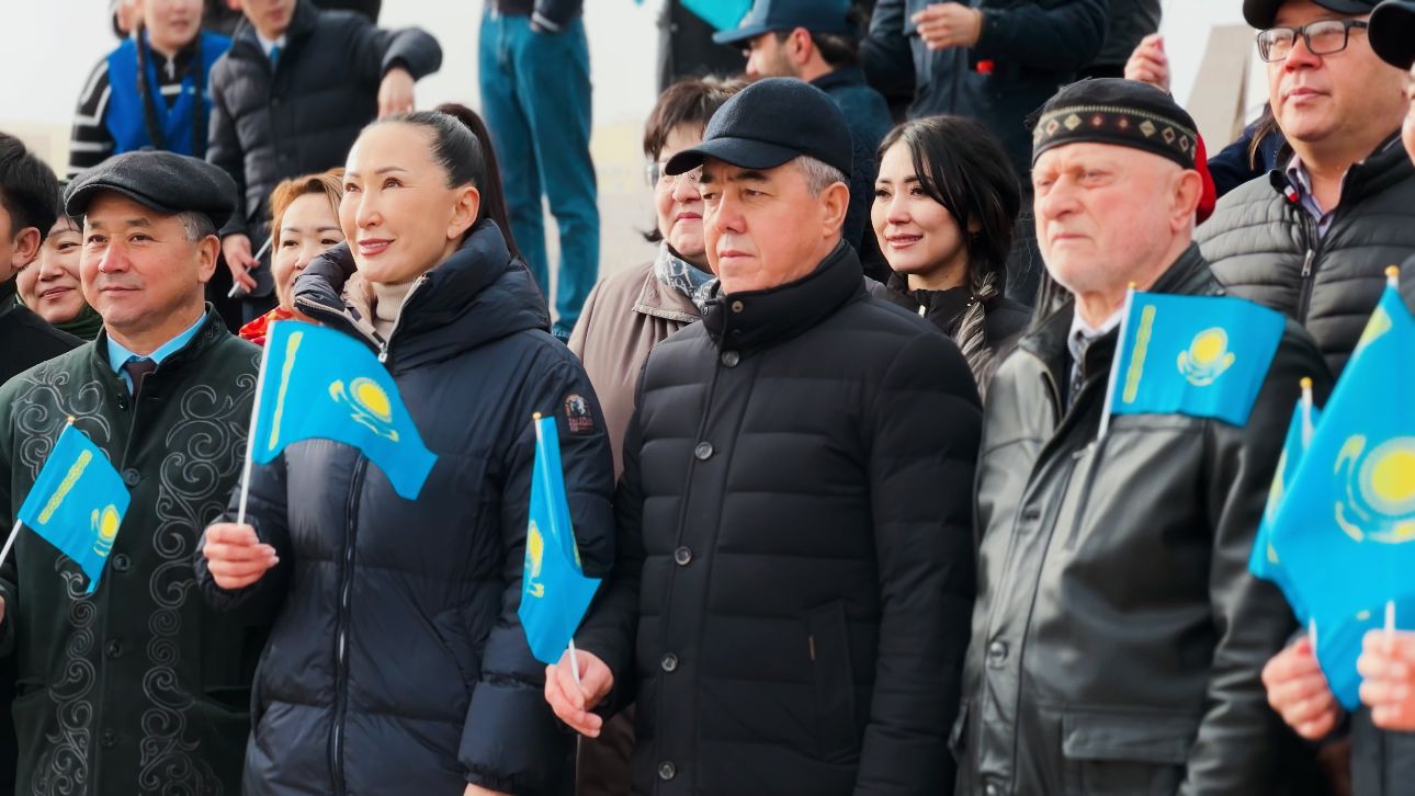 Батыс Қазақстан облысында Мемлекеттік Ту көтеру рәсімі өтті