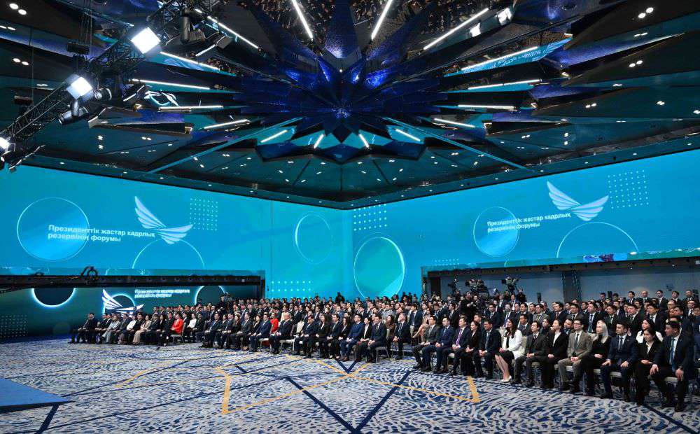 ҚР Мемлекеттік қызмет істері агентігінің Төрағасы Дархан Жазықбайдың «Адал азамат – мемлекет тірегі» атты мақаласы