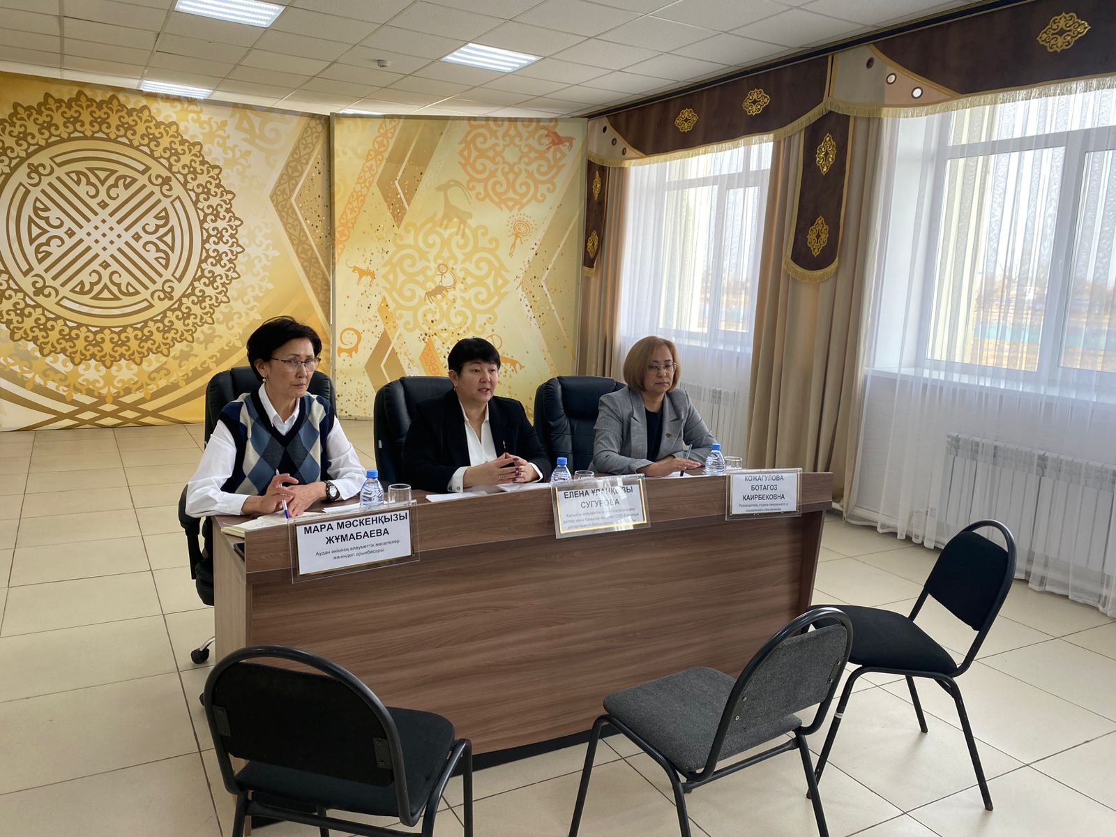 Тимирязев ауданының тұрғындарымен кездесу