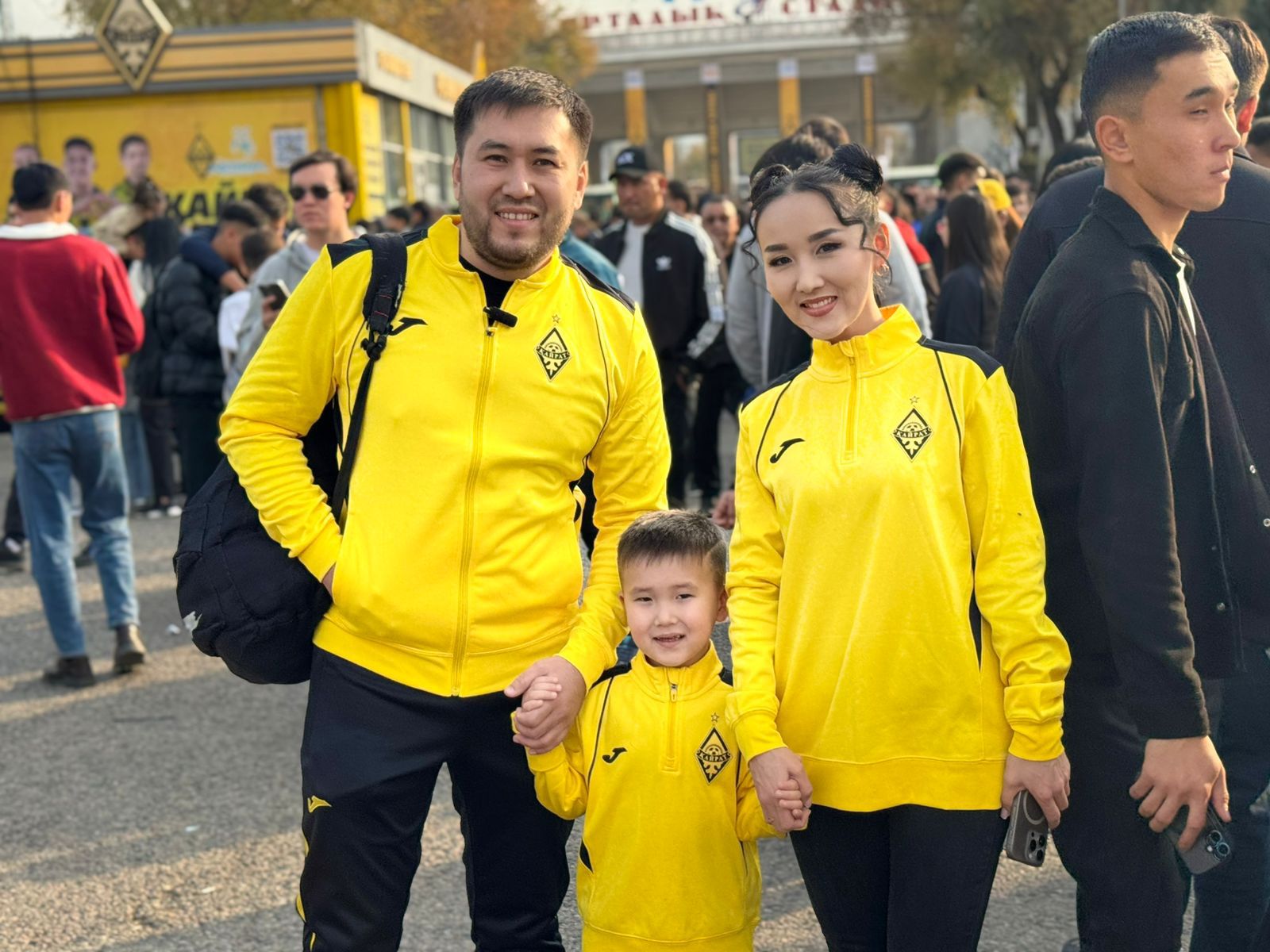 Алматыда бүгін тек «Астана»-«Қайрат» матчі емес, отбасылық мереке