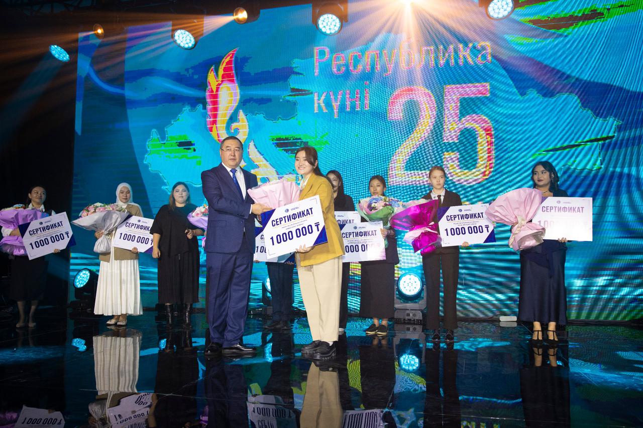 РЕСПУБЛИКА КҮНІ ҚАРСАҢЫНДА АЛМАТЫ ОБЛЫСЫНДА «ТӘУЕЛСІЗДІК ҰРПАҚТАРЫ» ГРАНТЫНЫҢ ЖЕҢІМПАЗДАРЫ АНЫҚТАЛДЫ