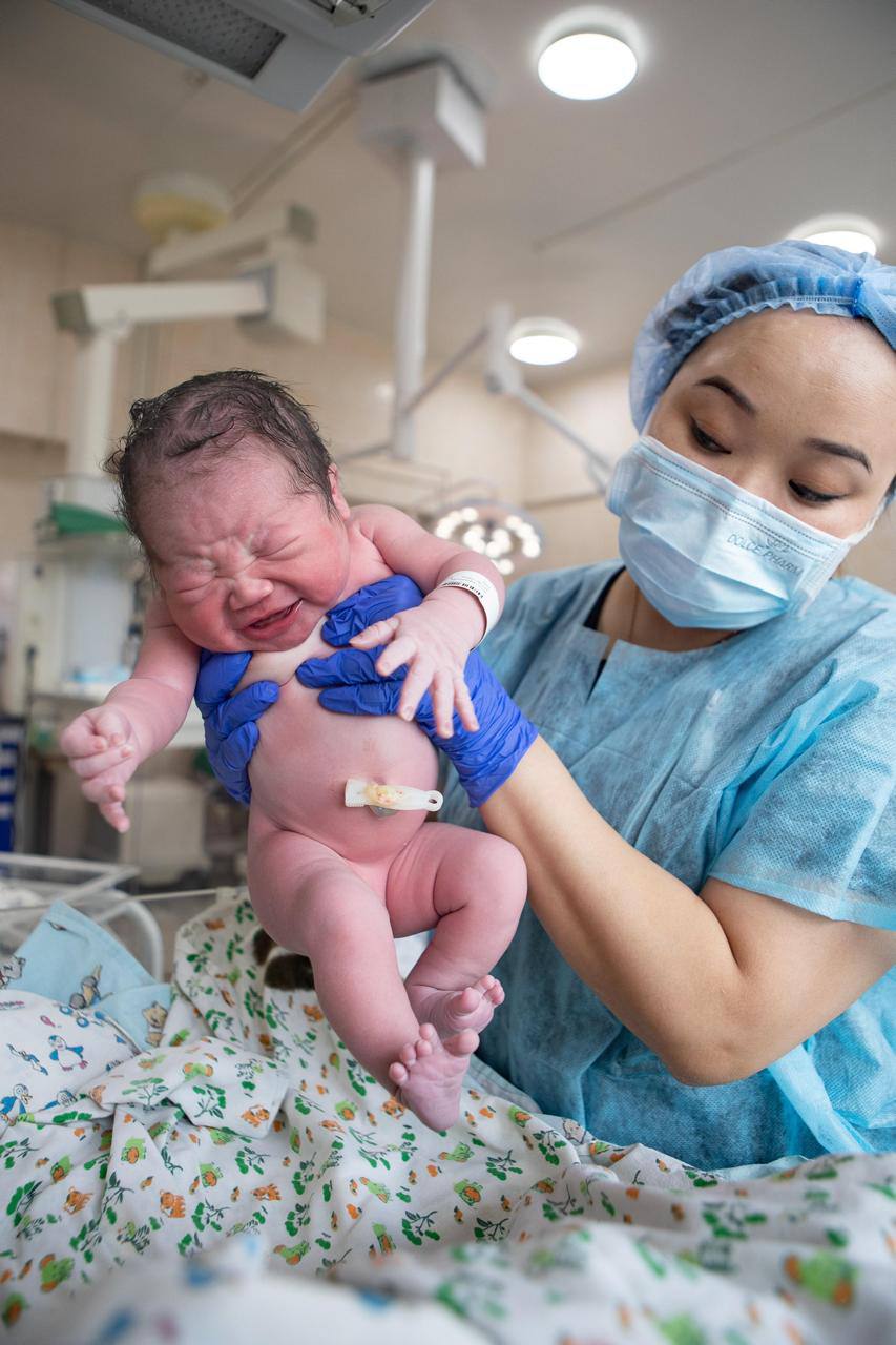 25 қазан – Республика күні: Қазақстанда бір тәуліктің ішінде 709 бала дүниеге келді