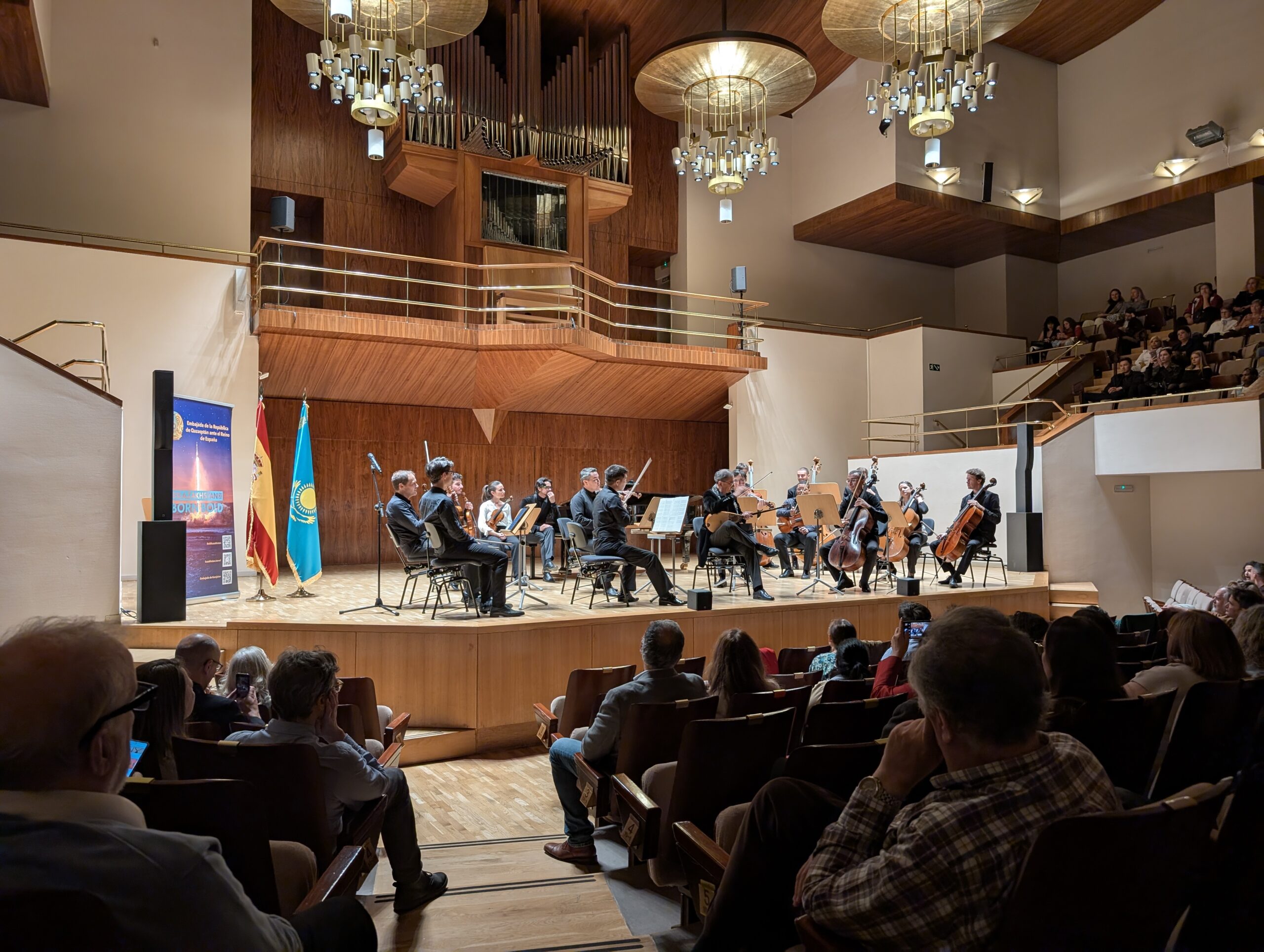 Қазақстанның музыкалық кеші Мадрид жұртшылығын Республика күні аясында біріктірді