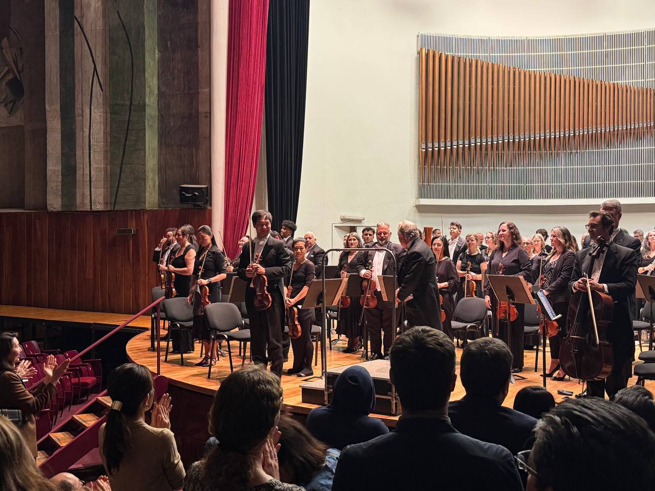 Қазақстандық скрипач Мексикадағы Плано симфониялық оркестрінің концертмейстері ретінде өнер көрсетті