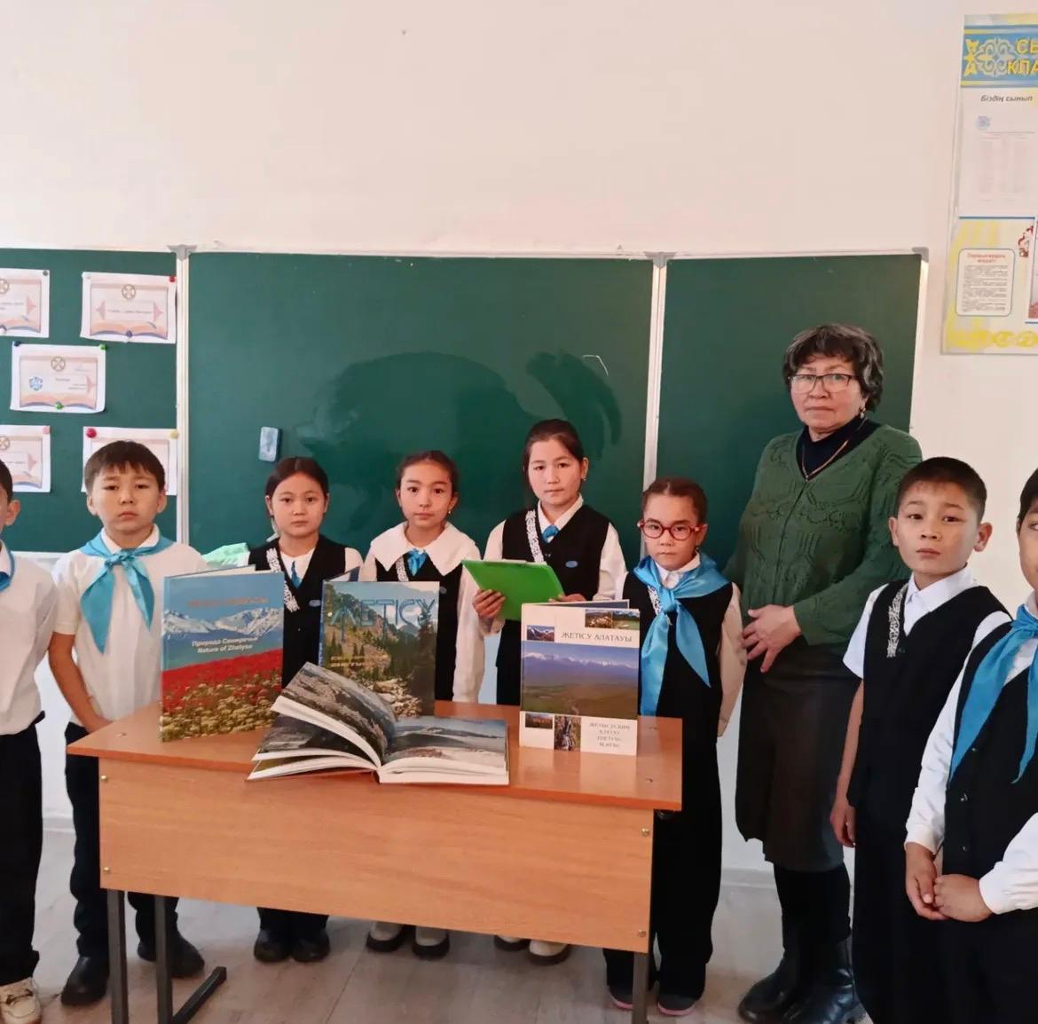 Елтай орта мектебінде «Экология және біз» атты экологиялық сағат өтті