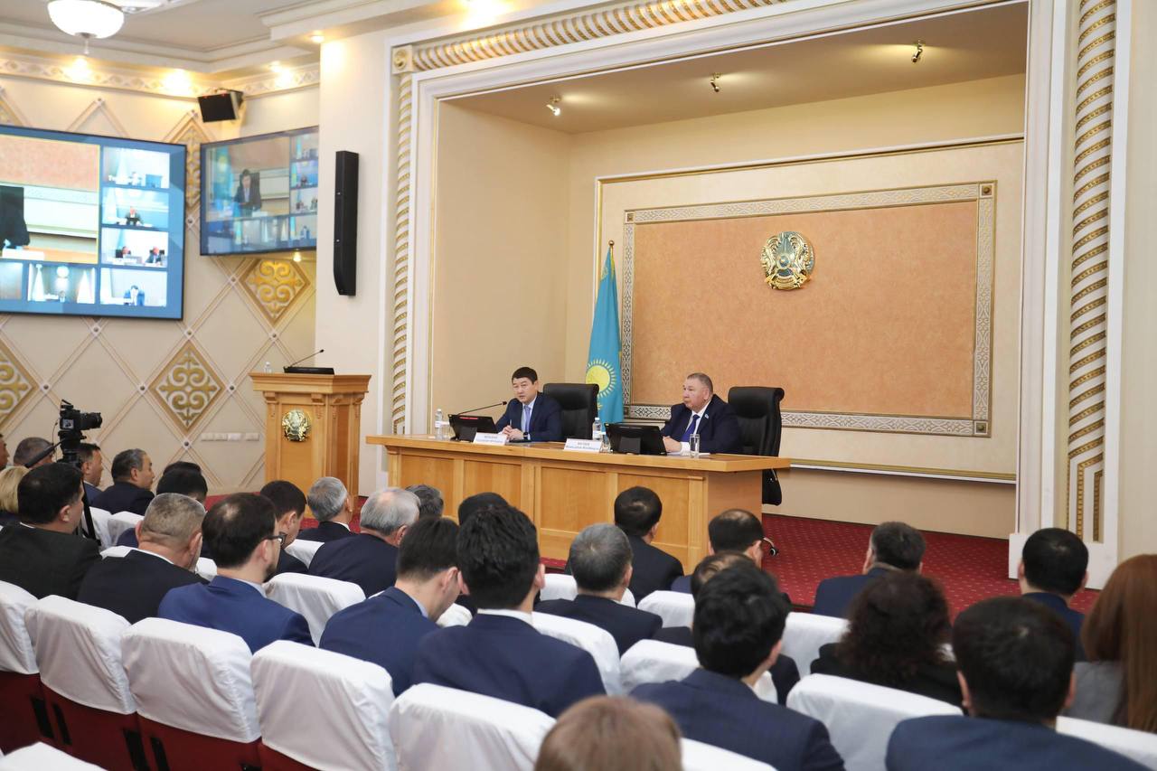 Мәслихат сессиясында өңірдің даму жоспарлары талқыланды