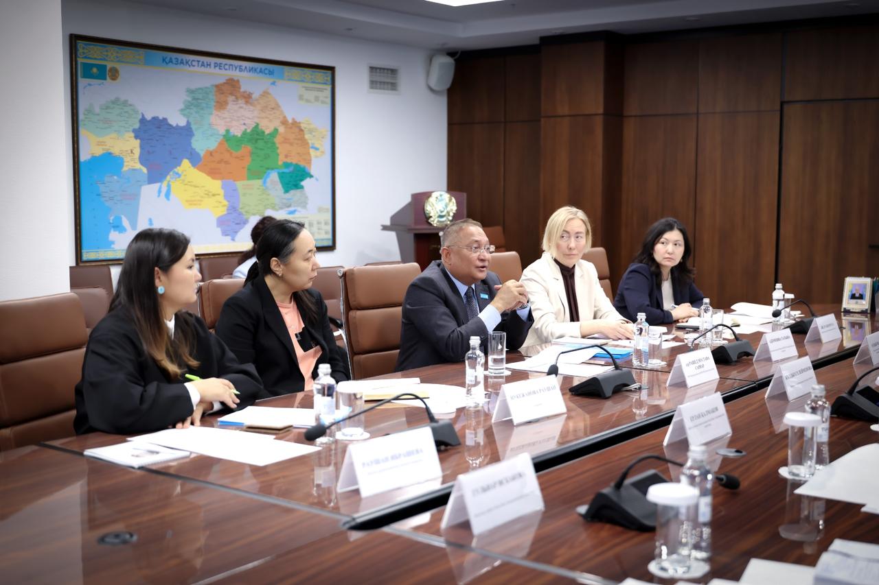 Жұлдыз Сүлейменова БҰҰ Балалар қорының (ЮНИСЕФ) Қазақстандағы Өкілін қабылдады