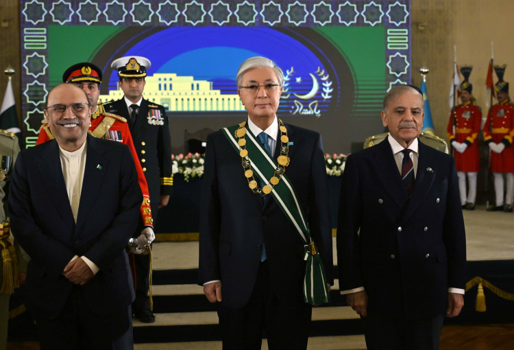 Қасым-Жомарт Тоқаевқа Пәкістанның ең жоғары мемлекеттік наградасы – Nishan-e-Pakistan ордені табысталды