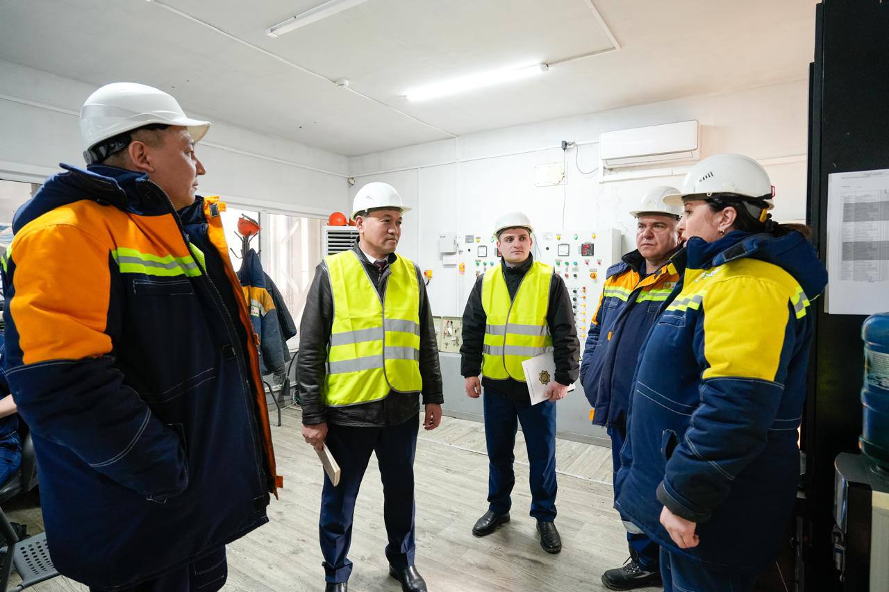 Қызметкерлердің құқықтарын қорғау: «Qazaq-Astyq Group» ЖШС еңбек ұжымымен кездесу.