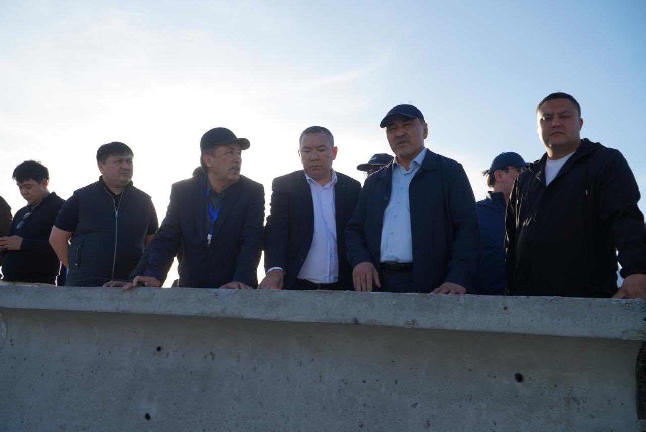 БӘЙДІБЕК: СУ РЕСУРСТАРЫ МИНИСТРІ АУДАНДАҒЫ «БӘЙДІБЕК – АТА» СУ ҚОЙМАСЫНЫҢ ҚҰРЫЛЫСЫМЕН ТАНЫСТЫ