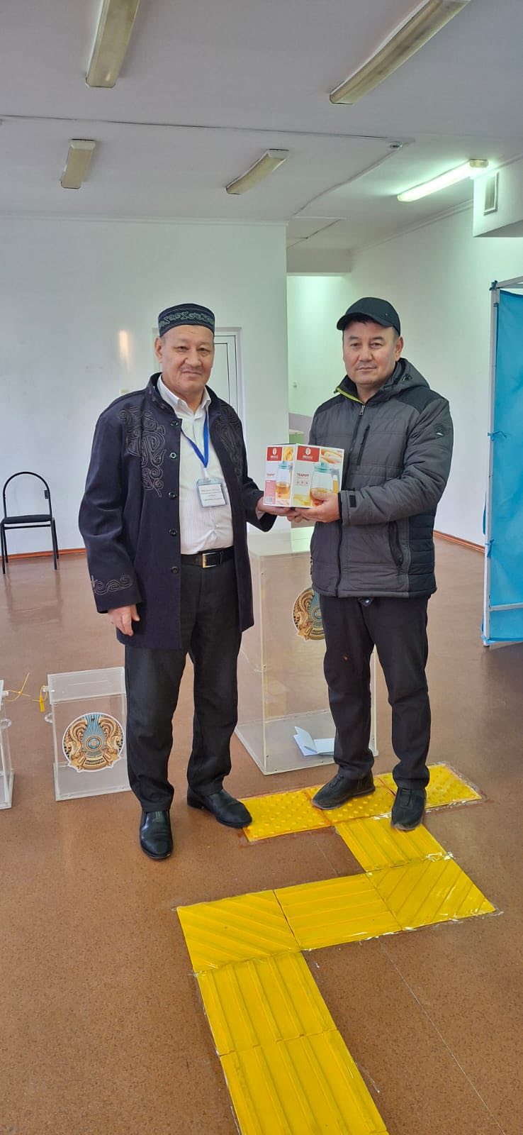 ТҮРКІСТАНДА ЖАЛПЫҰЛТТЫҚ РЕФЕРЕНДУМДА АЛҒАШҚЫ САЙЛАУШЫЛАР ДАУЫС БЕРДІ