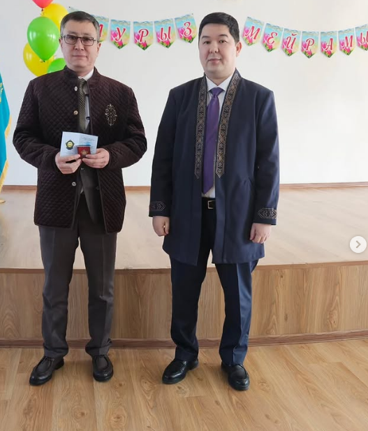 Қазақстан Республикасы Әділет министрінің, Қарағанды ​​облысы әкімінің және Қарағанды ​​облысының Әділет департаменті басшысының атынан алғыс хаттар мен грамоталар табыс етілді