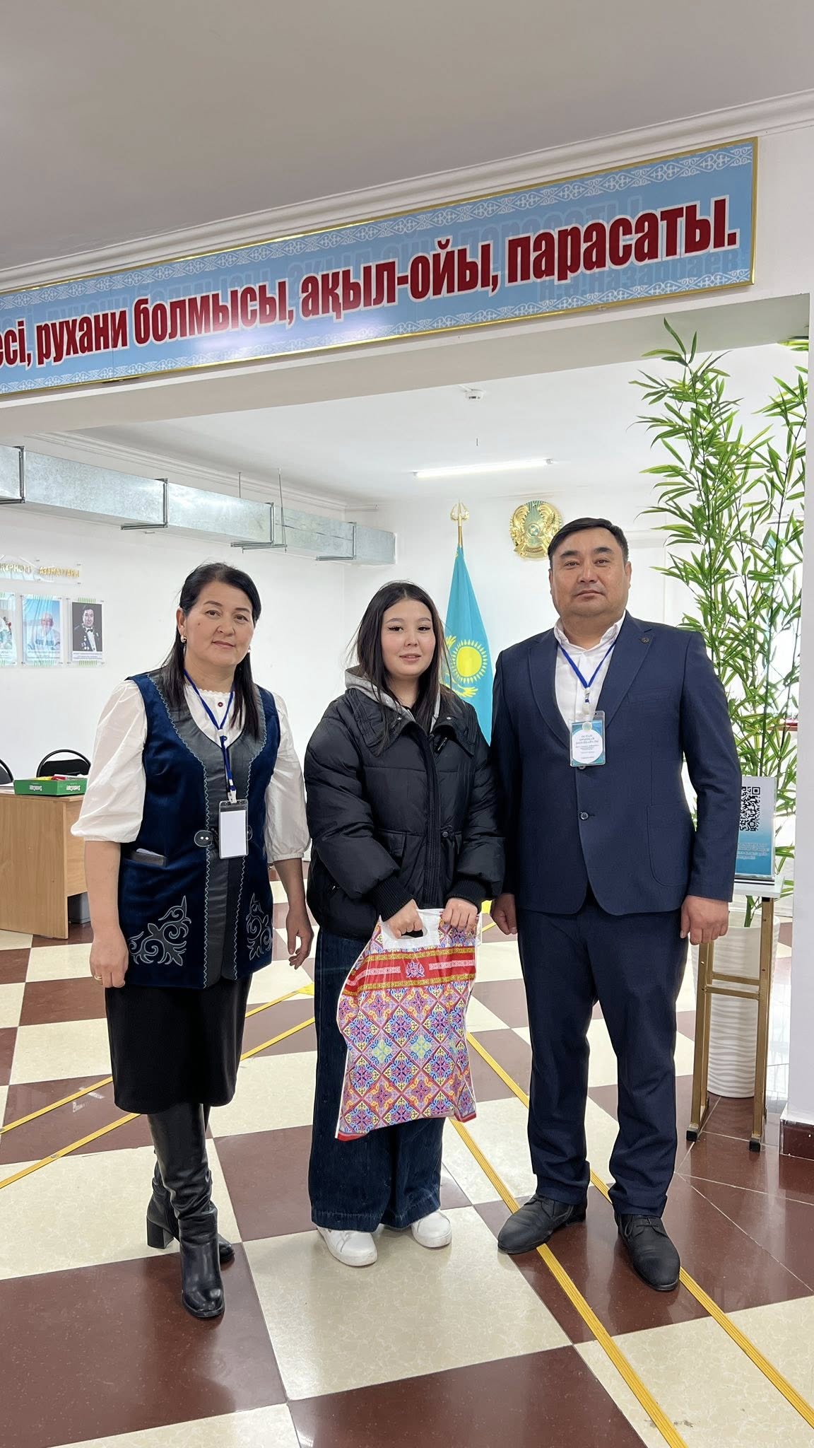 Ең жас сайлаушы өз таңдауын жасады