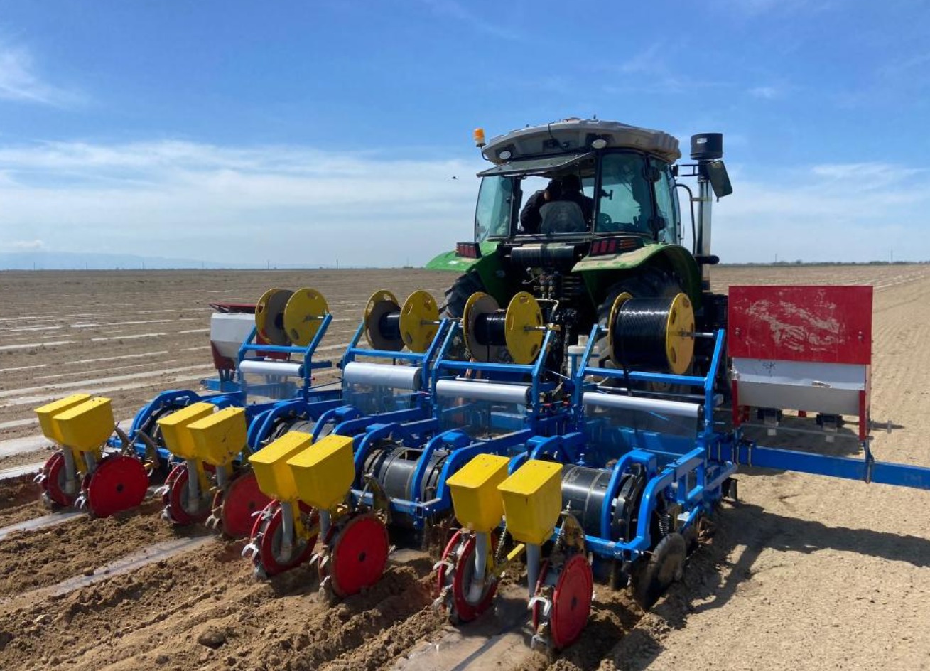 Жетісуда көктемгі дала жұмыстары қарқынды жүруде