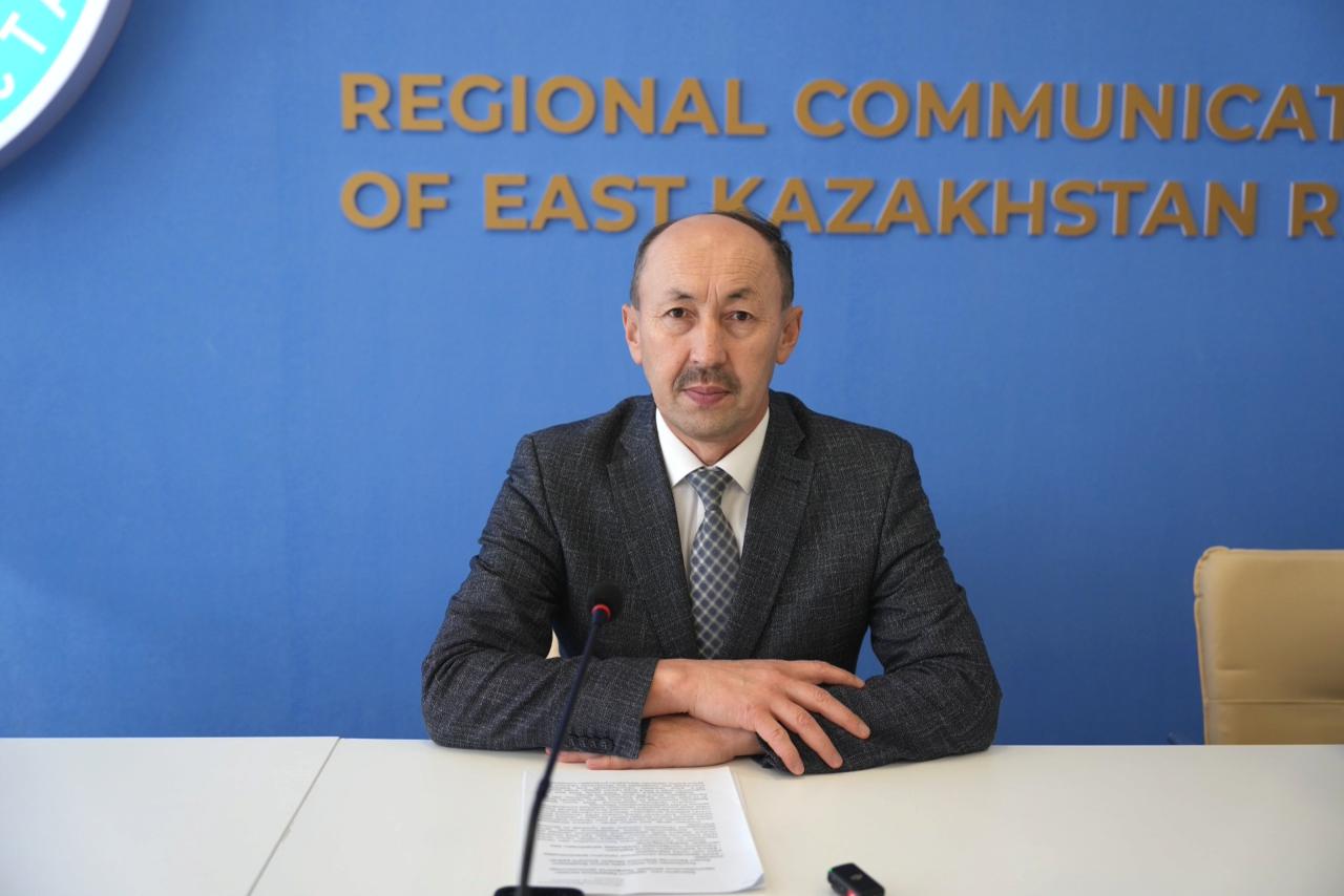 Шығыс Қазақстан облысында өткен брифингте көлік салығын төлеу мерзімдері мен салық заңнамасындағы өзгерістер түсіндірілді