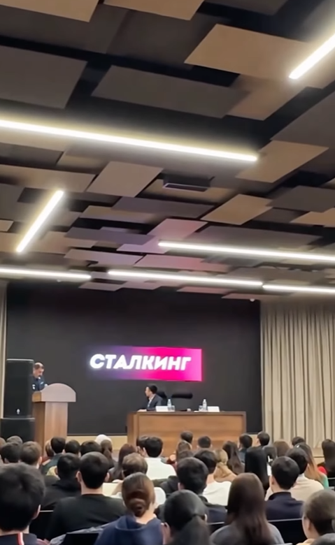 Профилактика – басты назарда: Шымкентте полицейлер студенттер және оқушылармен ауқымды кездесулер өткізді