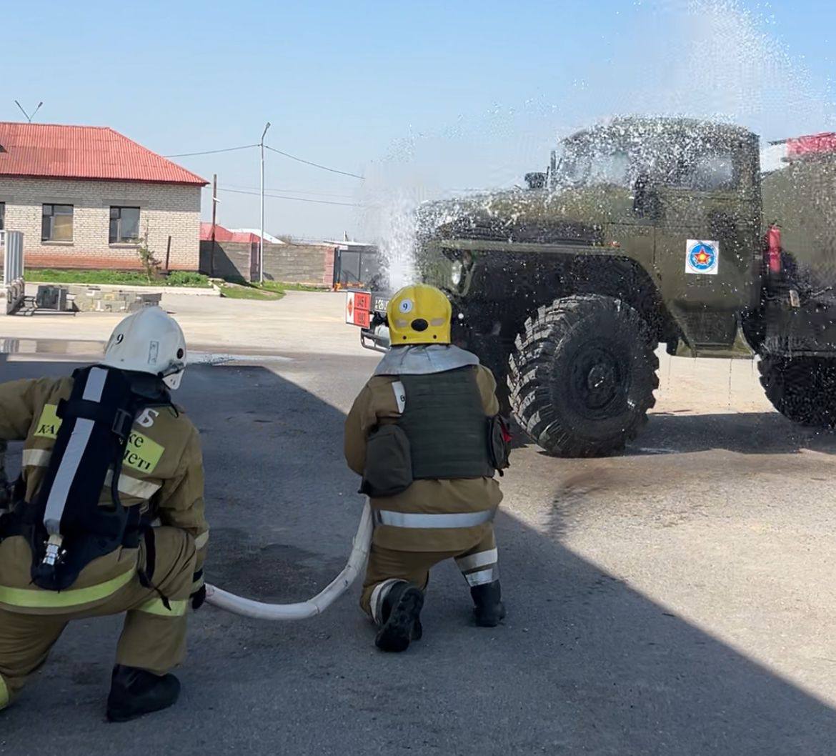 Меркі ауданында әскери бөлімде өрт-тактикалық сабақ өтті