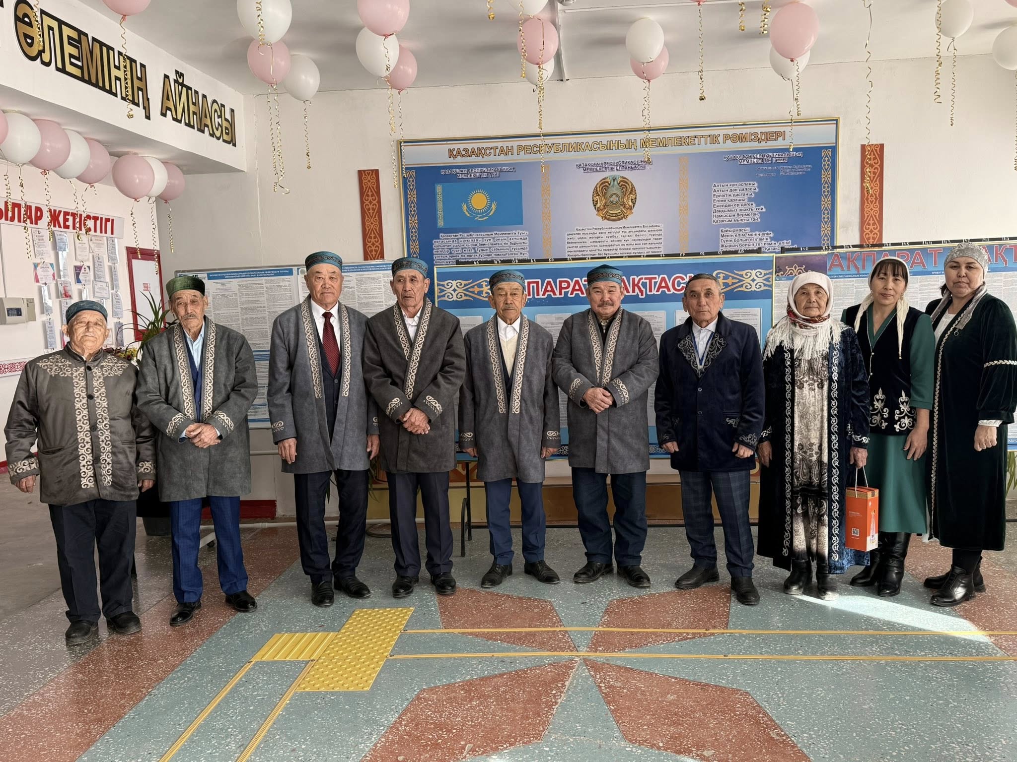 Аға буын өкілдері референдумда өз таңдауларын жасады