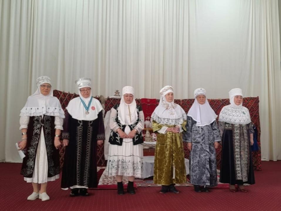 «Дәстүрімнің бал қаймағы – әжелер» атты аудандық сайыс өтті
