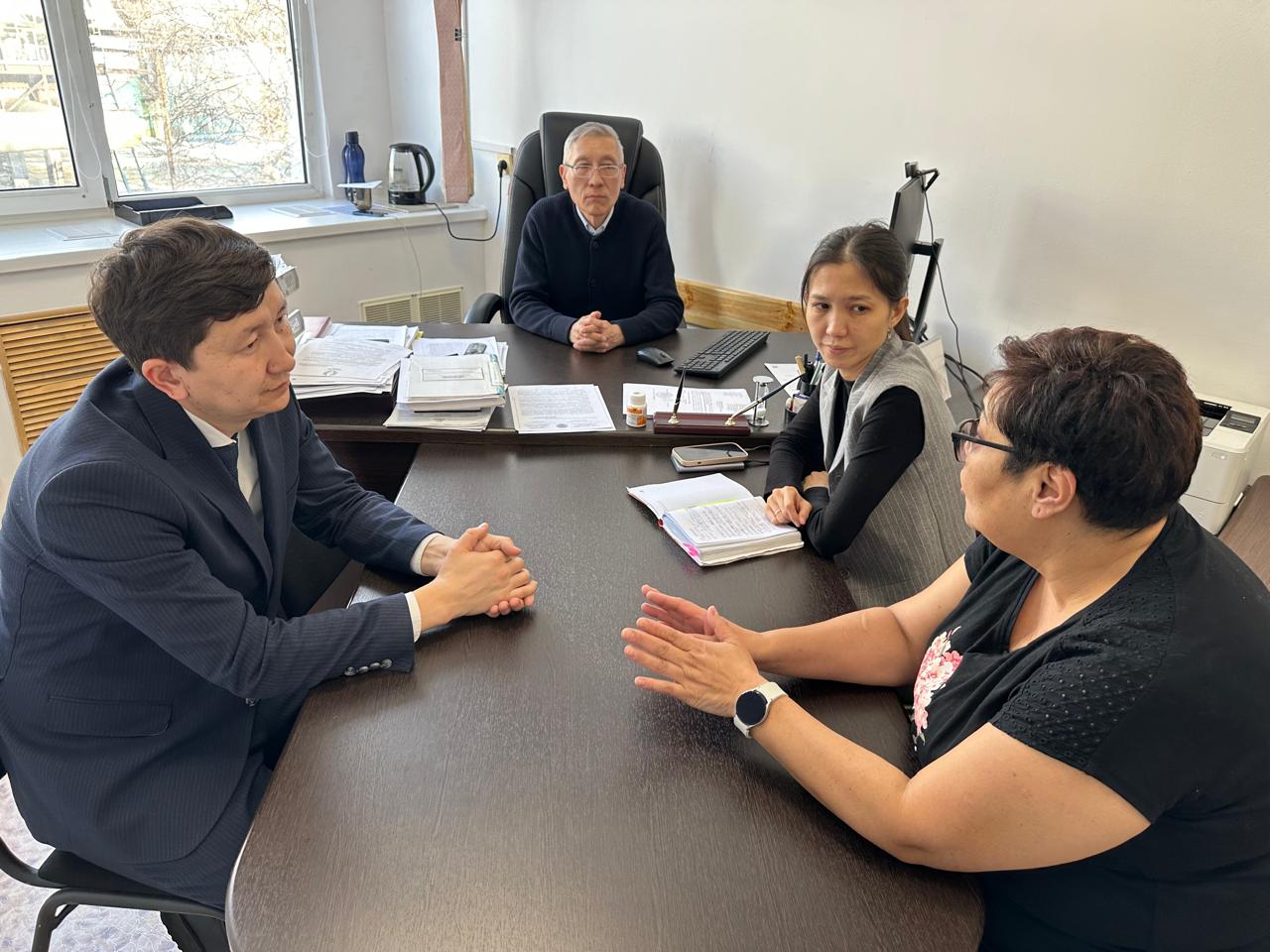 Еңбек заңнамасының өзекті мәселелері: Еңбек инспекциясы мен ГРЭС-2 кәсіподақ комитетінің кездесуі