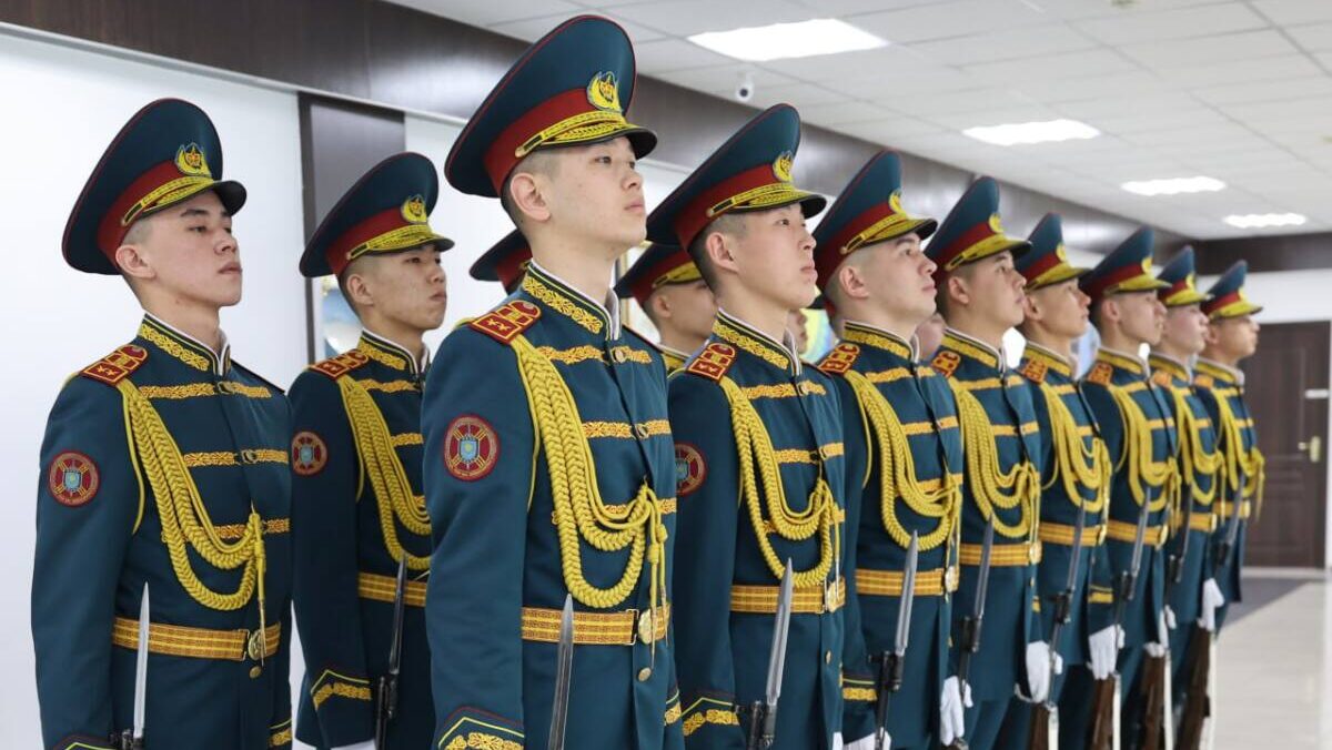 Наурызнама: ұландықтардың киімі мен техникасындағы ұлттық нақыштар