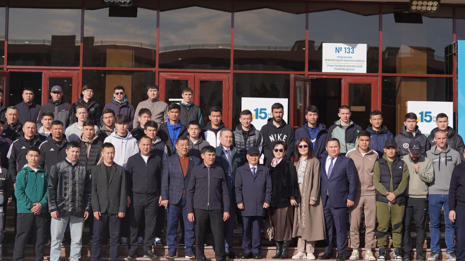 «ТҰРАН» КЛУБЫНЫҢ ОЙЫНШЫЛАРЫ РЕФЕРЕНДУМДА ДАУЫС БЕРДІ